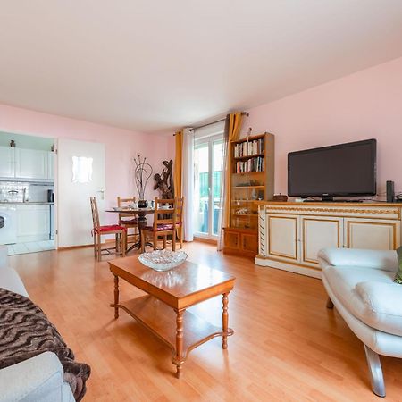 Willow - Fairytale Factory Apartment Сери Екстериор снимка